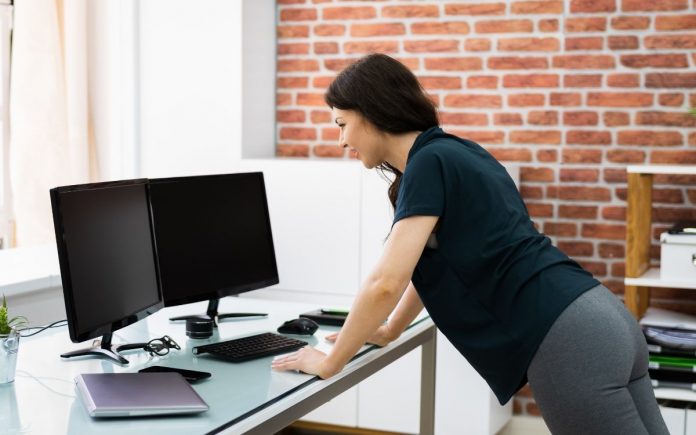 Best Stretches To Perform During The Workday