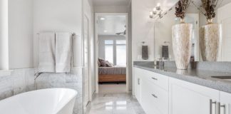 4 Tips for Hiring Contractor for Bathroom Remodeling
