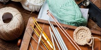 Crochet hooks & Knitting needles